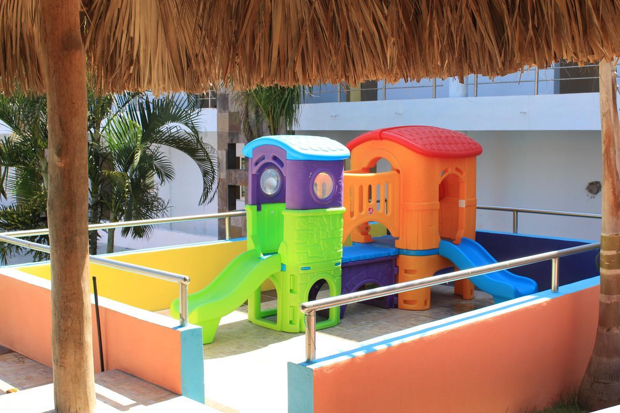 Miami Inn Nuevo Vallarta Exterior photo