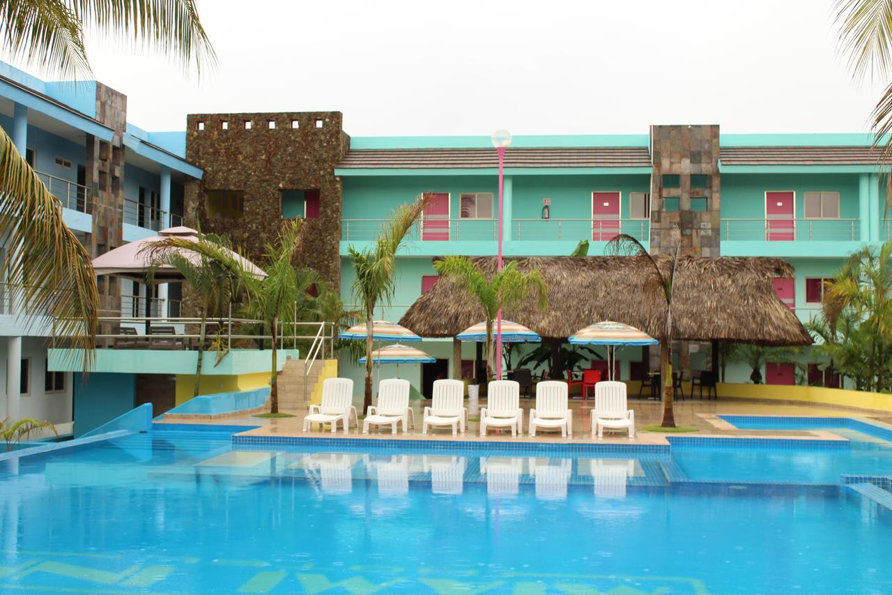 Miami Inn Nuevo Vallarta Exterior photo